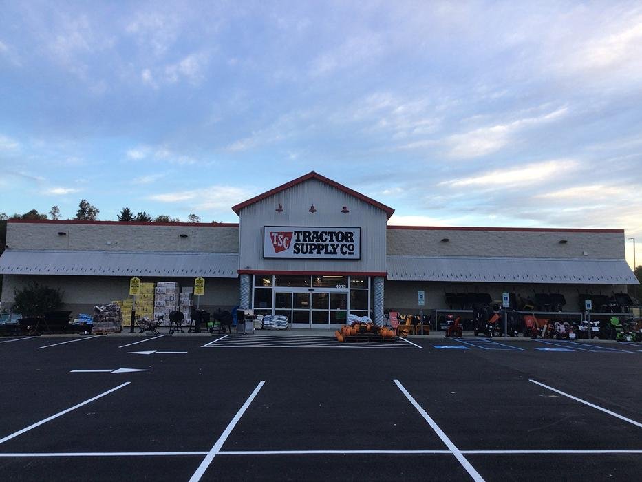 TRACTOR SUPPLY Updated October 2024 4015 Freeport Rd, Natrona