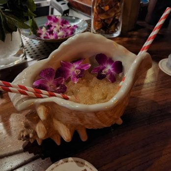 Wilfred's Lounge - Hawaiian Near Me - Napa, California