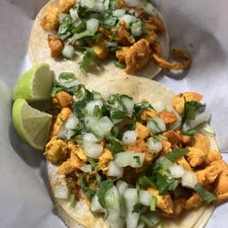 Ricos Tacos Lupe