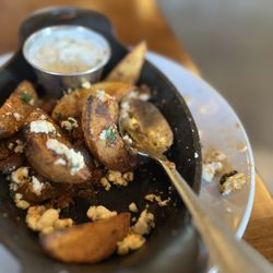 Clyde's Corner - Potato wedges