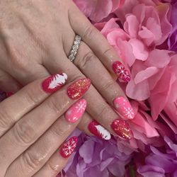 Angel Nails - Hot pink Christmas nail designs