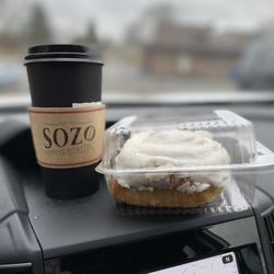 Sozo Coffee Roasting - Latte and giant cinnamon roll
