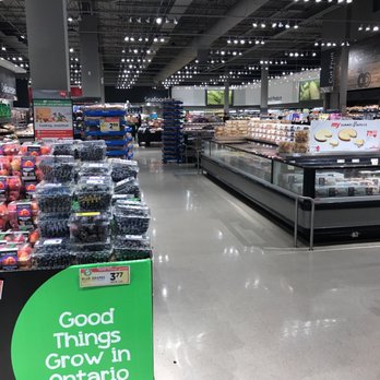 Metro - Inside - Grocery Near Me - Etobicoke, Ontario