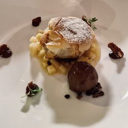 Heimat - Pear Strudel