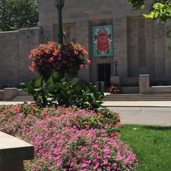 Showalter Fountain