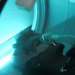 WOW Sports Recovery & Wellness - Hardshell Hyperbaric Chamber