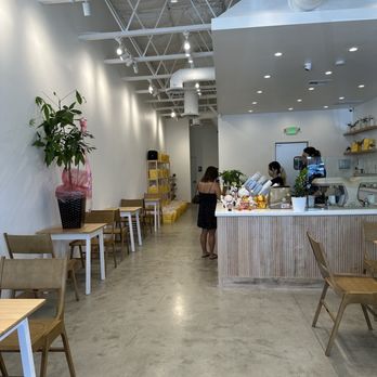Mirakuru - Inside seating - Coffee & Tea Near Me - Garden Grove, California Mirakuru - Inside seating - Coffee & Tea Near Me - Garden Grove, California