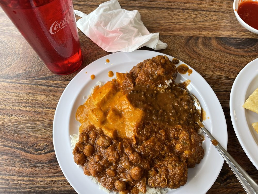 Tandoori Hut Indian Cuisine