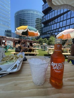 Island Creek Oyster Retail Shop by null