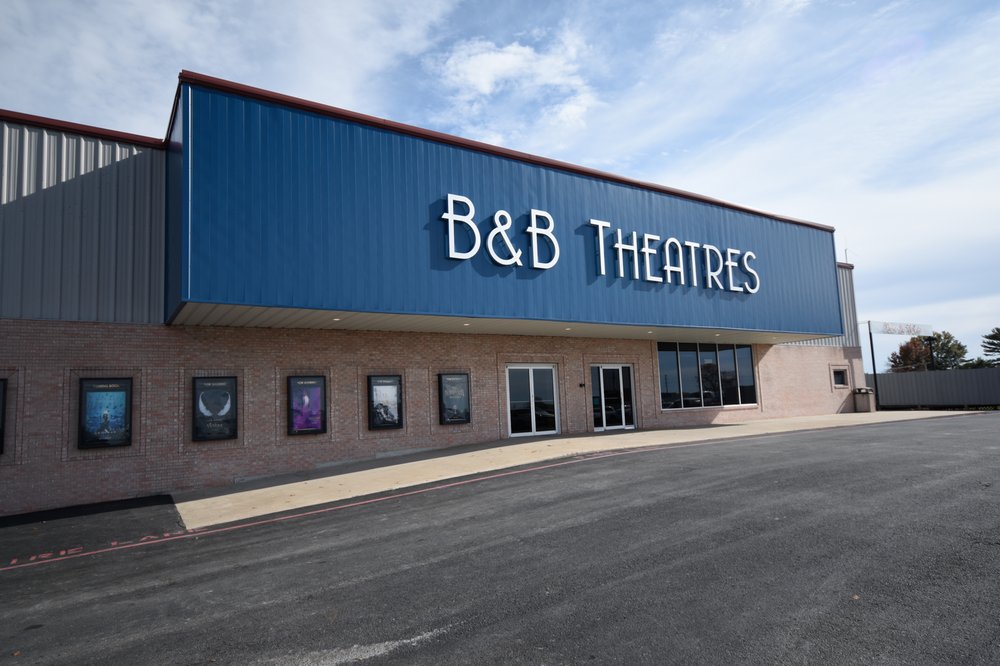 B&B THEATRES MOBERLY FIVE AND DRIVE Updated October 2024 3000 N