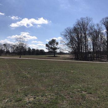 Lenora Park - A great place to be on a sunny day. - Disc Golf Near Me - Snellville, Georgia