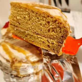 Herbs X Treats - a piece of cake with icing - Desserts Near Me Herbs X Treats - a piece of cake with icing - Desserts Near Me
