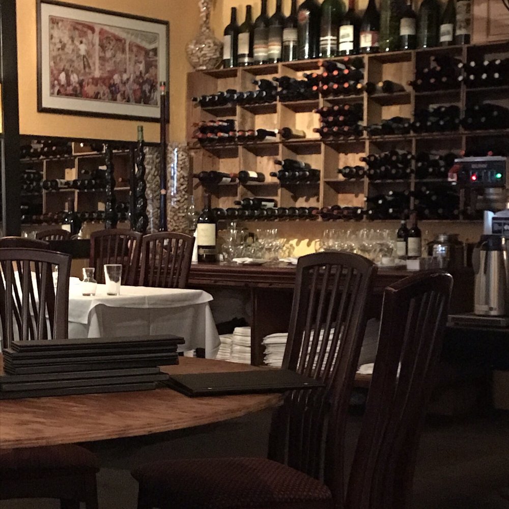 Bravo Cucina - Dining area - Italian Near Me - North Vancouver, British Columbia