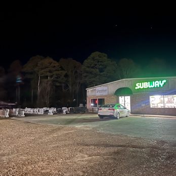 Subway - cars parked in a parking lot at night - Sandwiches Near Me - Forest, Mississippi