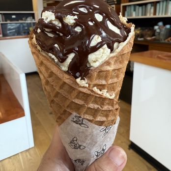 Molly Moon's Homemade Ice Cream - Ice Cream & Frozen Yogurt Near Me - Seattle, Washington Molly Moon's Homemade Ice Cream - Ice Cream & Frozen Yogurt Near Me - Seattle, Washington