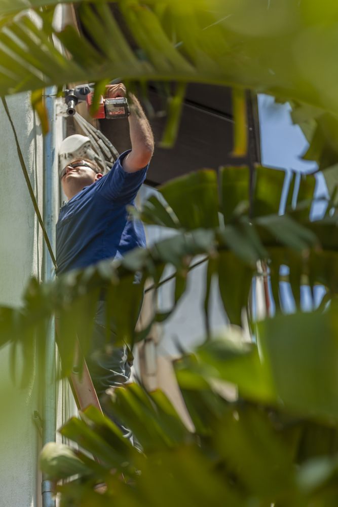 Slide of Electric Wire Services -Anaheim