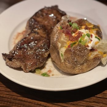 LongHorn Steakhouse - American Near Me - Phoenix, Arizona LongHorn Steakhouse - American Near Me - Phoenix, Arizona