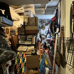 Downtown Thrift