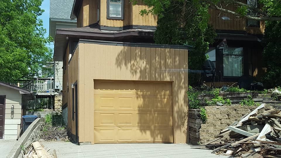 Slide of Paris Home Maintenance