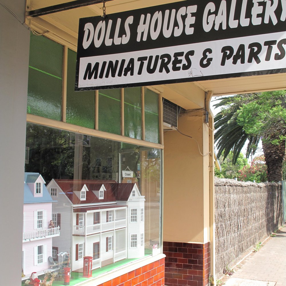 Dolls House Gallery - Arts & Crafts Near Me - Parkside, SA