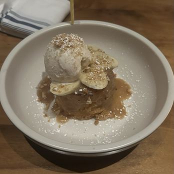 North Italia - banana caramel butter cake - Italian Near Me - Tempe, Arizona