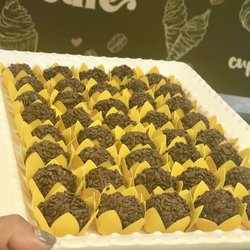 Cinnamon Churros Café - Chocolate Truffles!