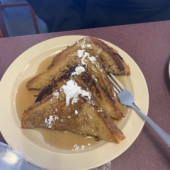 Barb's Country Kitchen & Cakery - French toast - Southern Near Me - Eufaula, Alabama