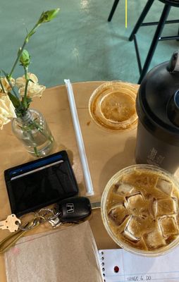 Lineage Coffee Roasting by null