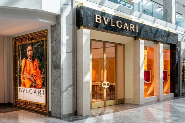 BVLGARI by null