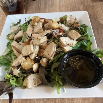 Café Piazza - Panzanella Salad with chicken - Pizza Near Me - Saint Louis, Missouri