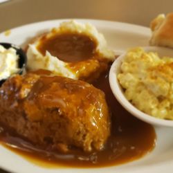 Iowa 80 Kitchen - Meat loaf dinner, average