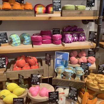 Lush - Cosmetics & Beauty Supply Near Me - Santa Rosa, California Lush - Cosmetics & Beauty Supply Near Me - Santa Rosa, California