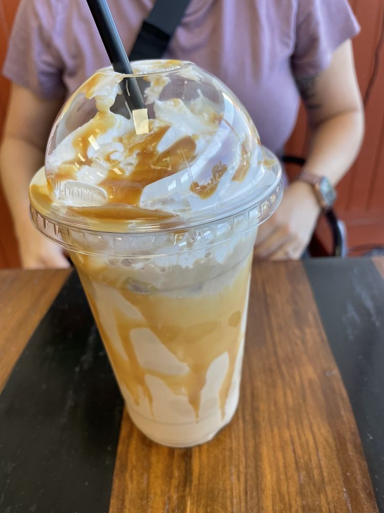 THE BAGEL CAFE Updated September 2024 47 Photos & 61 Reviews 2103