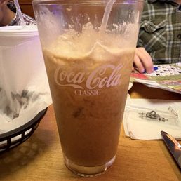 Dirty soda: coke with vanilla and cream Dirty soda: coke with vanilla and cream