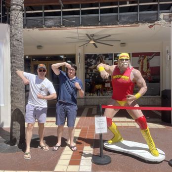 Hogan's Beach Shop - Sports Wear Near Me - Clearwater, Florida