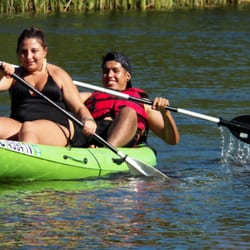 Guys Ultimate Kayak Service - Finishing the upper float.