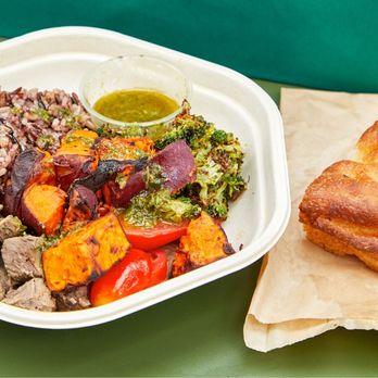 sweetgreen - Healthy Salads, Wraps, and Bowls - Salad Near Me - Miami Beach, Florida sweetgreen - Healthy Salads, Wraps, and Bowls - Salad Near Me - Miami Beach, Florida