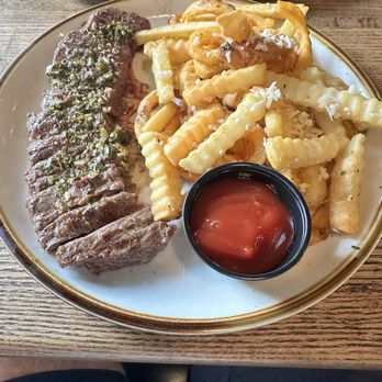 Smiths American Tavern - Skirt steak - Breakfast & Brunch Near Me - Lakeland, Florida