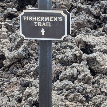 49 Black Sand Beach - Beaches Near Me - Kamuela, Hawaii