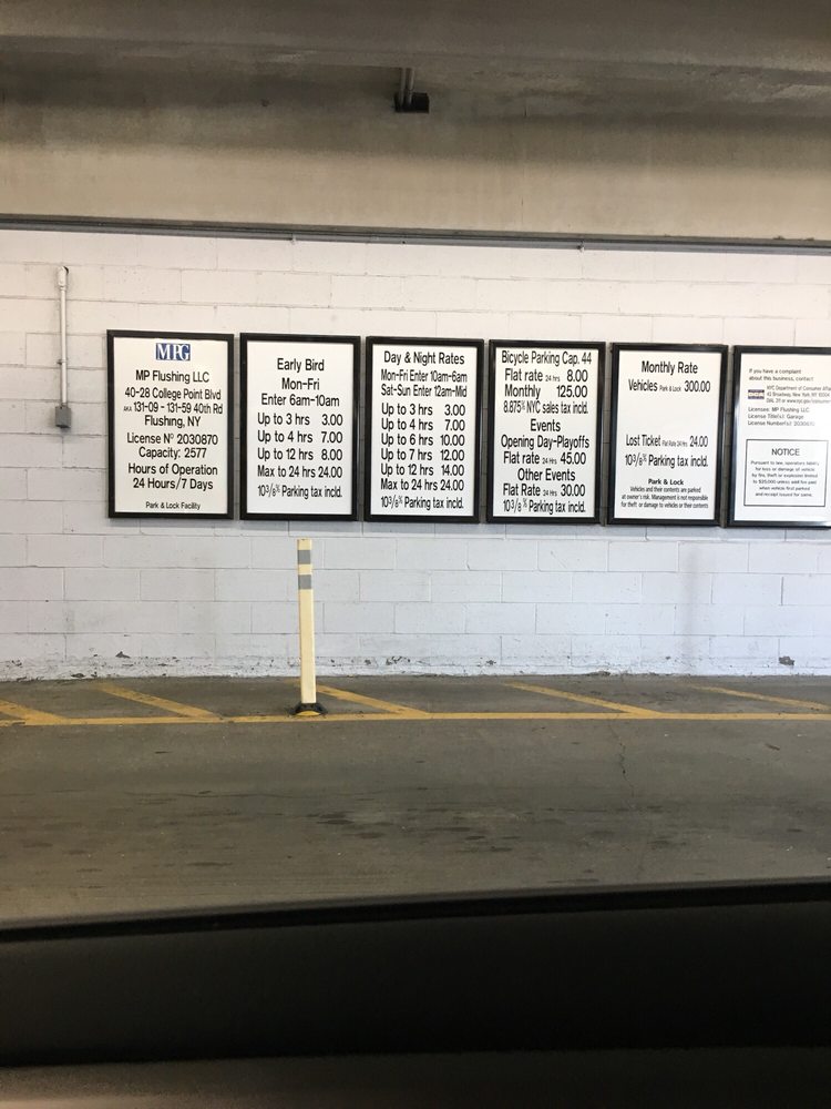 FLUSHING PARKING LOT Updated September 2024 4022 College Point Blvd