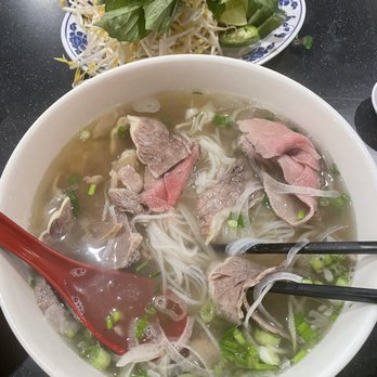 Mr Pho - Pho Dac Biet - Juice Bars & Smoothies Near Me - Aurora, Colorado