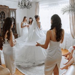 Malibu Limousine - Ask about our "Event Planner" get a big discount if you book early and use our bridal vehicles. Call 310 823 5466