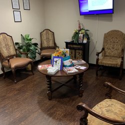 Elizabeth Samuel, MD - Waiting area
