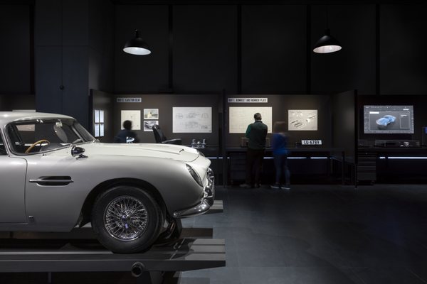 SPYSCAPE & SPYGAMES by null