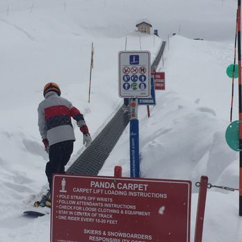 Skyline Bear Valley Resort - The Panda Carpet, or moving sidewalk fir beginners - Ski Resorts Near Me - Bear Valley, California Skyline Bear Valley Resort - The Panda Carpet, or moving sidewalk fir beginners - Ski Resorts Near Me - Bear Valley, California