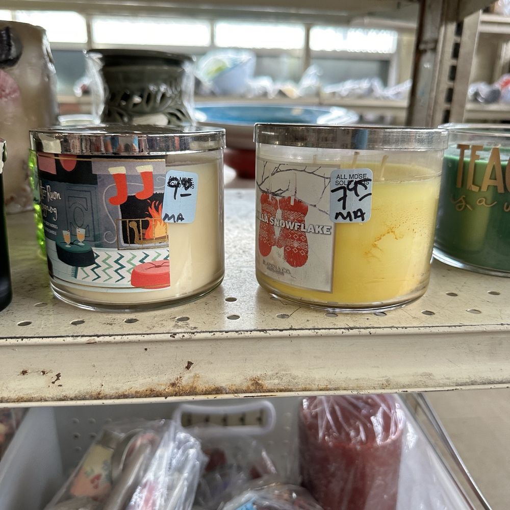 Arc Foundation Thrift Store - Bath and Body Works Candles that have not been burned - Thrift Stores Near Me - Oxnard, California Arc Foundation Thrift Store - Bath and Body Works Candles that have not been burned - Thrift Stores Near Me - Oxnard, California