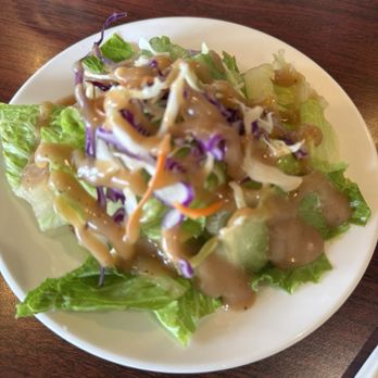 Tasty Thai - Salad with peanut dressing - Thai Near Me - Sacramento, California Tasty Thai - Salad with peanut dressing - Thai Near Me - Sacramento, California