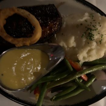 The Top Steakhouse - New York Strip Center Cut with green beans and whipped potatoes - Steakhouses Near Me - Columbus, Ohio The Top Steakhouse - New York Strip Center Cut with green beans and whipped potatoes - Steakhouses Near Me - Columbus, Ohio