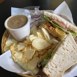 Lunch Special: Turkey, Bacon, and Bleu Sandwich with a cup of Burgoo Soup. Sandwich comes with chips and a pickle Lunch Special: Turkey, Bacon, and Bleu Sandwich with a cup of Burgoo Soup. Sandwich comes with chips and a pickle