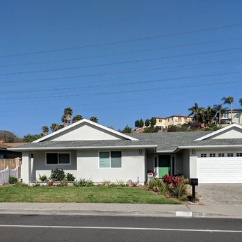 SoCal Seamless - This is the whole front of our house, with straight-faced gutters. Notice that you can hardly tell that they're there, and no downspouts - Gutter Services Near Me - San Diego, California SoCal Seamless - This is the whole front of our house, with straight-faced gutters. Notice that you can hardly tell that they're there, and no downspouts - Gutter Services Near Me - San Diego, California